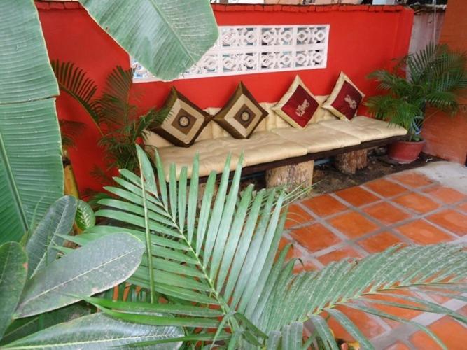 Ladybug Guesthouse Siem Reap Exterior photo